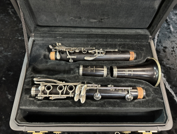 Photo Very Nice! Used Buffet Crampon Nickel Key R13 Bb Clarinet, Serial #746795